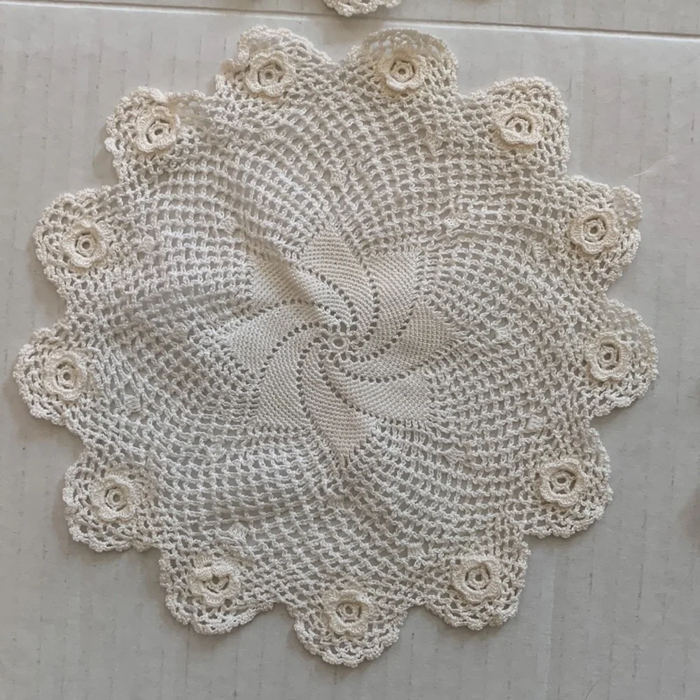 Set of Kitschy Crochet Doily Tablescape Decor 5 pieces Coasters etc